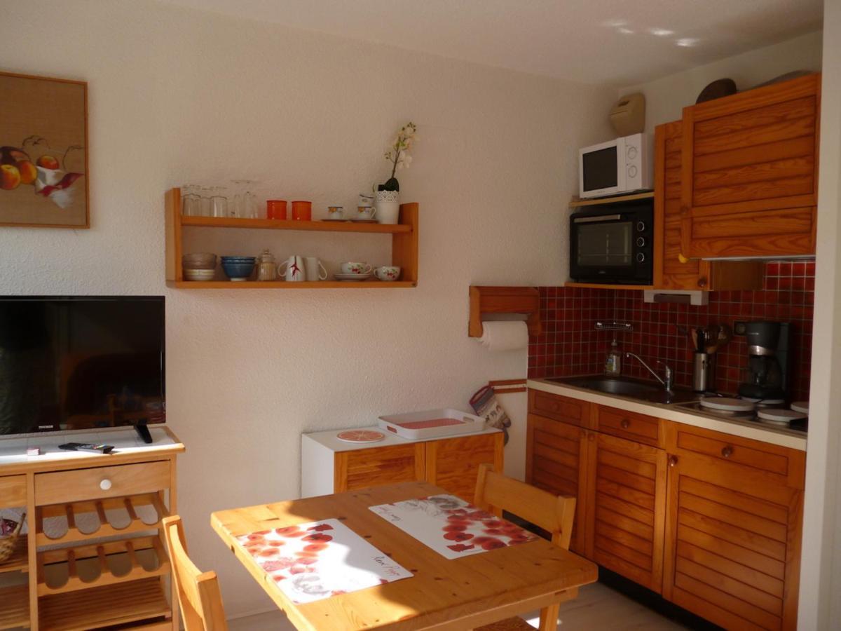 Studio Lumineux Avec Belle Terrasse Sur Espaces Verts, 100M Plage Карнак Екстериор снимка